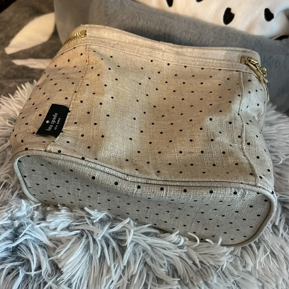 Kate spade out to lunch polka dot lunch tote/cooler/insulated bag
